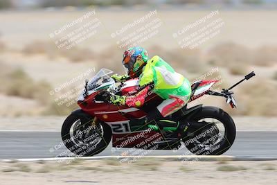 media/May-05-2025-Moto Forza (Mon) [[3c1838c5e5]]/2-B Group/Session 3 (Panning Test Turn 14 Inside)/